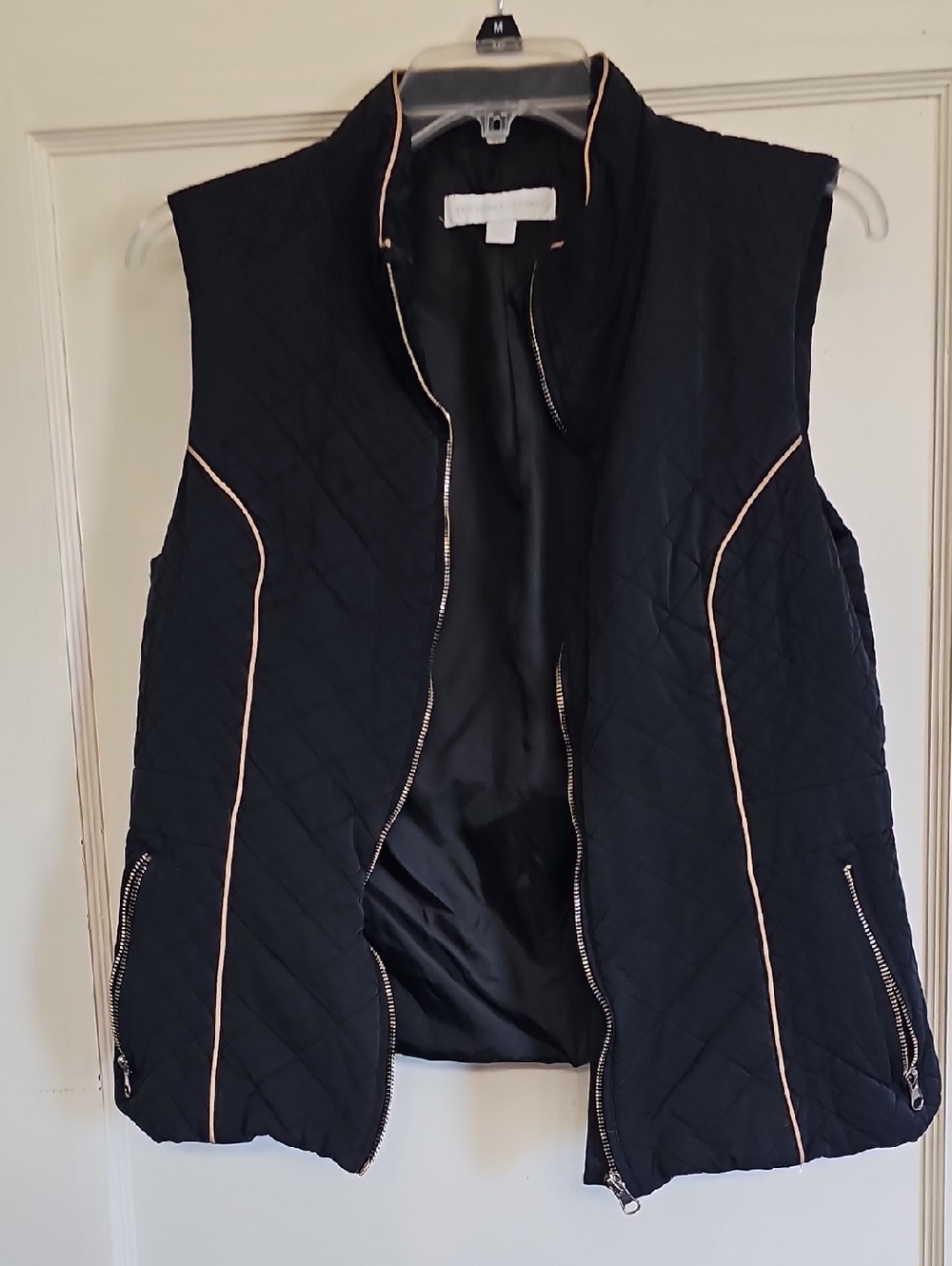New York & Company Black Quilted Vest with Contrast Piping